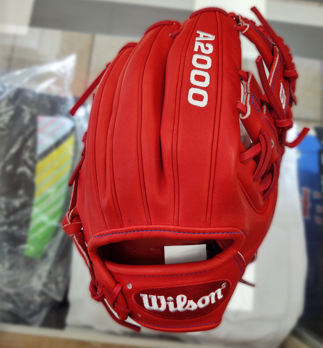 Wilson A2000 1786 11.5" Infield Baseball Glove - EXCLUSIVE EDITION - Righ Hand Throw4