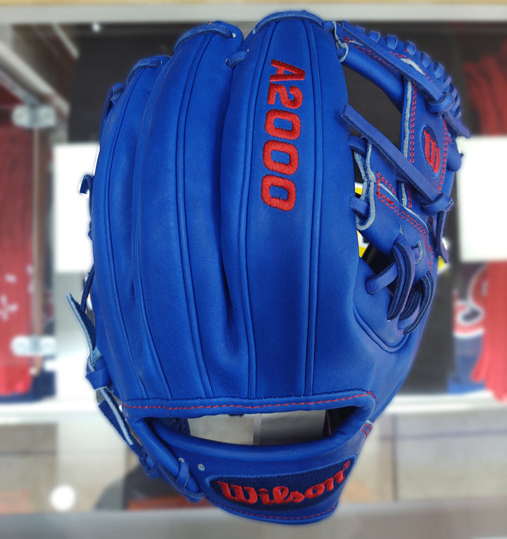 Wilson A2000 1786 11.5" Infield Baseball Glove - Royal Blue - Righ Hand Throw2